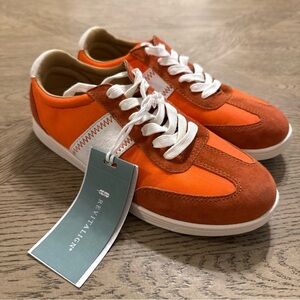 REVITALIGN women’s shoe size 7.5